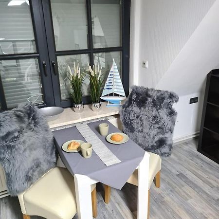 Exklusive Ferienwohnung Nahe Der Nordsee Wesselburen Buitenkant foto