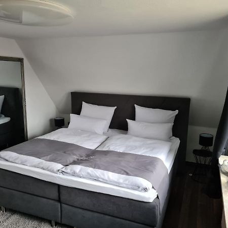 Exklusive Ferienwohnung Nahe Der Nordsee Wesselburen Buitenkant foto